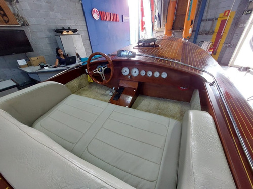 Barco Ski Boat Com Motor Gm 5.0 165 Hp - Poddium Náutica