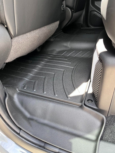 Imagen 4 de 4 de Tapetes Uso Rudo Weathertech Frontier 2022+ 1ra+2da Filas