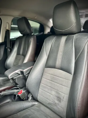 Mazda 2 1.5 Grand Touring Lx Sedan