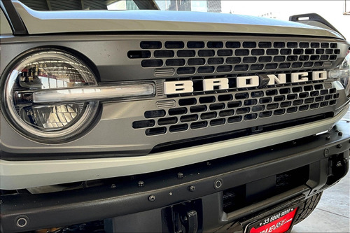 Ford Bronco 5p Badlands L4/2.3/T Aut