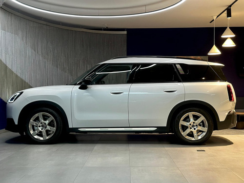 Mini Countryman 0.0 E (66,5 Kwh)