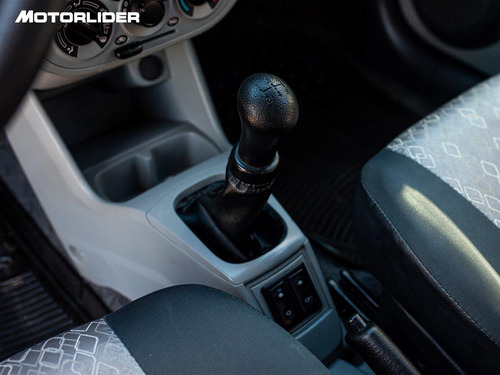 Imagen 15 de 25 de Suzuki Alto Ga Extra Full | Permuta / Financia