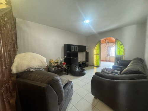 Se Vende Casa En El Trigal Norte Para Remodelar, Ubicada En Calle Cerrada. Dj