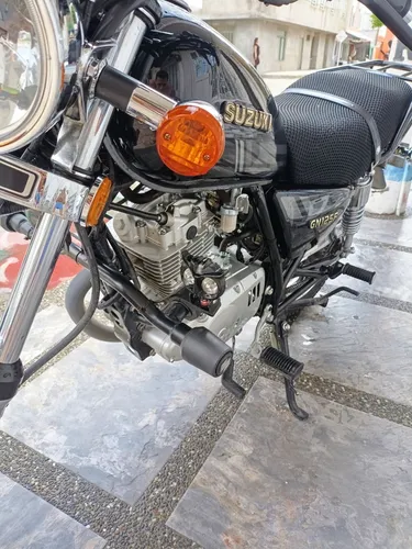 Vendo Gn 125 Modelo 2024 Unico Dueño, Excelente Estado.