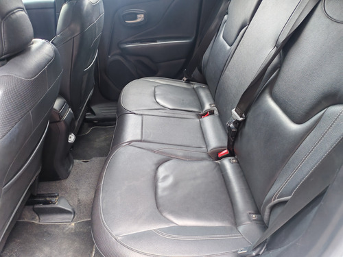 Jeep Renegade 1.3 Latitude Fwd At