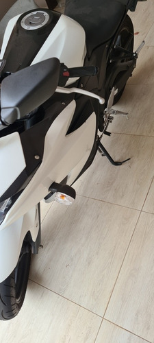 Yamaha R3 Abs