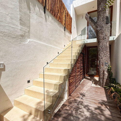 Casa En Preventa A 4 Cuadras De Parque La Plancha, Merida