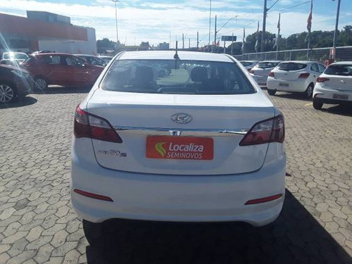 Imagem 2 de 9 de Hyundai Hb20s 1.0 Unique 12v Flex 4p Manual