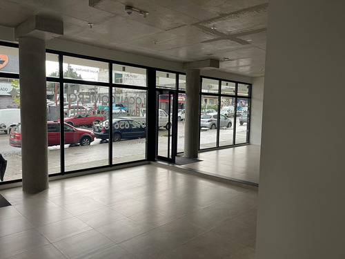 Alquiler Local Comercial 128 M2 A Estrenar En La Blanqueada