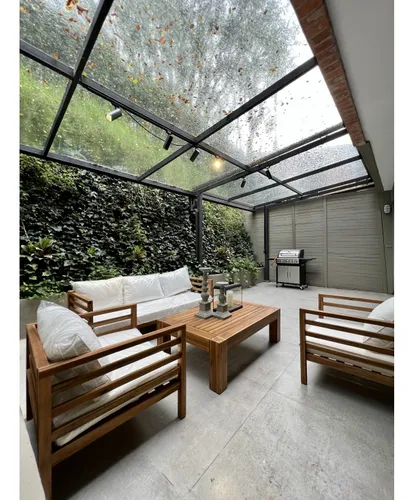 150m2 Casa En El Poblado