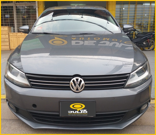 Volkswagen Vento 2.5 Luxury 170cv 2013