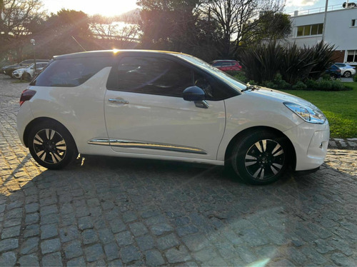 Imagen 4 de 12 de Citroën Ds3 2013 1.6 Vti 120 So Chic