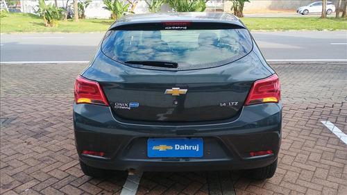 Chevrolet Onix 1.4 MPFI LTZ 8V FLEX 4P MANUAL