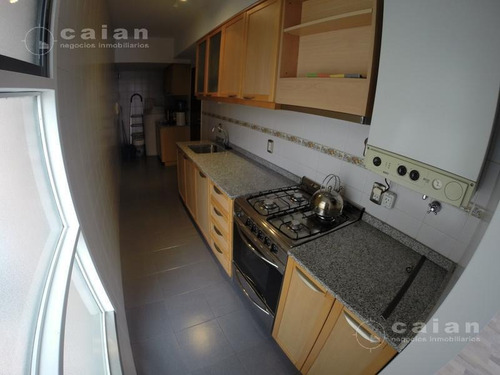 Imagen 8 de 15 de Venta - 2 Ambientes Y Medio - Cochera Fija Cubierta Y Baulera - Amenities - Vig. 24 Hs.