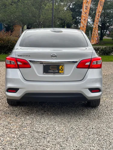 Nissan Sentra 1.8 B17 Fl Exclusive