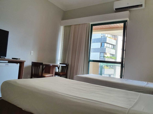 Imagem 3 de 13 de Vendo Flat Beira-mar