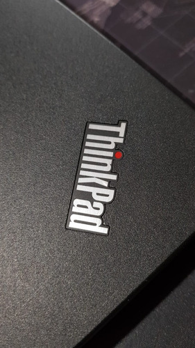 Laptop Lenovo Thinkpad L560 Core I7 7th Gen (Usado)