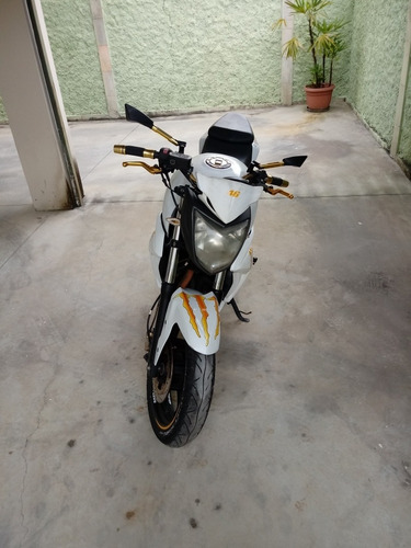 Dafra Next 250