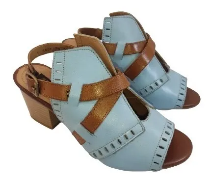 Sand lia Feminina Em Couro Azul Light Salto Grosso Perlatto