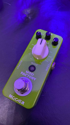 Mooer Mod Factory - Chorus Flanger Tremolo Phaser Vibrato