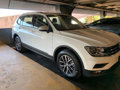 Imagen 10 de 11 de Volkswagen Tiguan Allspace 2020 1.4 Tsi Trendline 150cv Dsg
