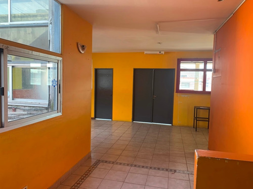 Imagen 8 de 11 de Del Viso/ En Alquiler / Salón 1*piso 280m2.