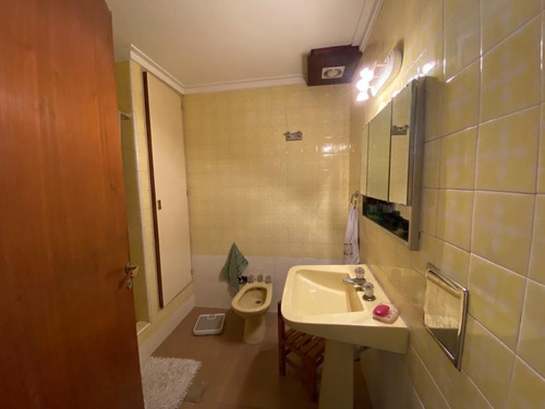 Imagen 25 de 30 de Casa Chalet Venta Necochea 1100 Ramos Mejia Lote 323 M2