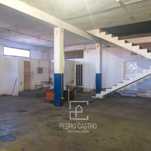 Imagen 17 de 20 de Tu Inmobiliaria Vende O Alquila Gran Local Comercial Ubicado En Plena Avenida Manuel Piar, San Félix, Ciudad Guayana #comercioindustrial #crecimiento #negocio #resguardocapital
