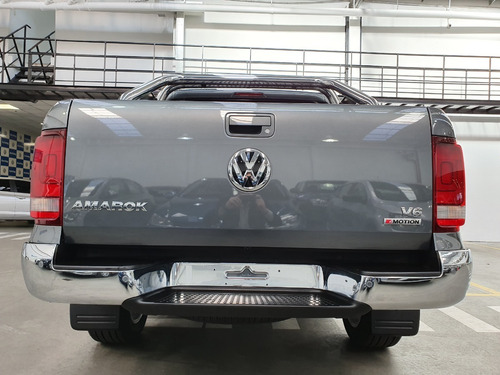 Imagen 6 de 25 de Volkswagen Amarok 3.0 V6 Highline 0km My22 Dcolores