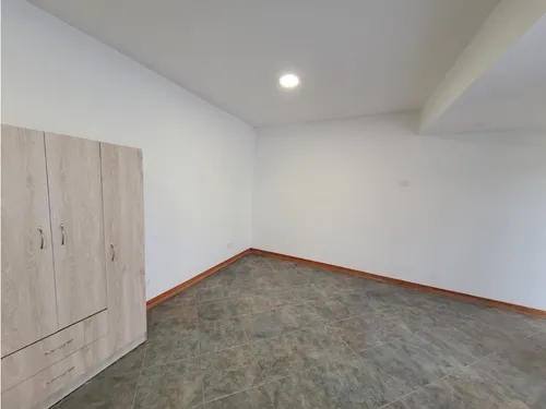 Se Arrienda Apartaestudio En Laureles 303