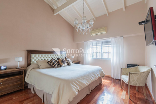 Venta Casa 6 Ambientes Con Amplio Parque En Barrio Pileta , Ramos Mejia.