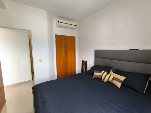 Venta Apartamento En Resd. Navona En La Trigaleña - Wc