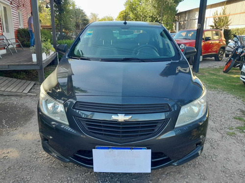 Imagen 3 de 14 de Chevrolet Onix 1.4 Lt Año 2016