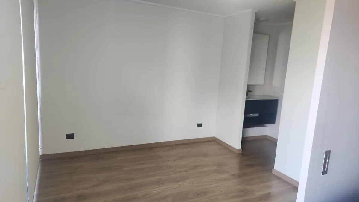 Imagen 2 de 9 de ¡impecable Departamento De 1 Dormitorio Con Estacionamiento