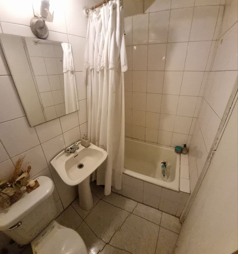 Departamento En Venta De 3 Dorm.2 B En Recoleta