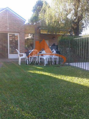 Venta Casa De Dos Dormitorios Country Club Banco Provincia
