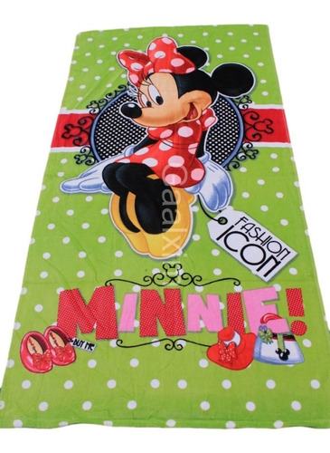 Toalla Minnie Fashion Icon Medio Baño Algodón Color Verde