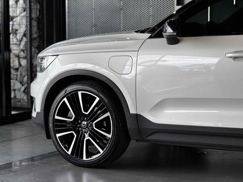 Volvo XC40 1.5 T5 RECHARGE R-DESIGN GEARTRONIC