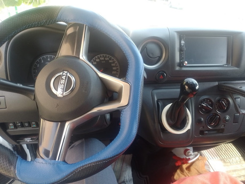 Nissan Urvan 2.5 Panel Ventanas Amplia Mt
