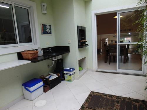 Imagem 19 de 30 de Sobrado Com 5 Dormitórios À Venda Com 182.43m² Por R$ 800.000,00 No Bairro Santa Felicidade - Curitiba / Pr - Sb0658