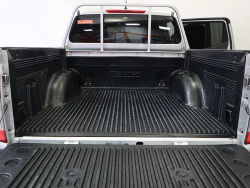 Nissan Frontier XE DSL 2.3 AT TD 6AB 4X4