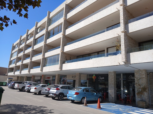 Arriendo Local Comercial 94m2 Placa Borgoño - Concón