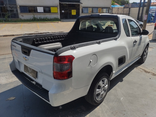 Imagem 6 de 12 de Chevrolet Montana Ls 1.4 Flex - Com Ar E Direção - 2019
