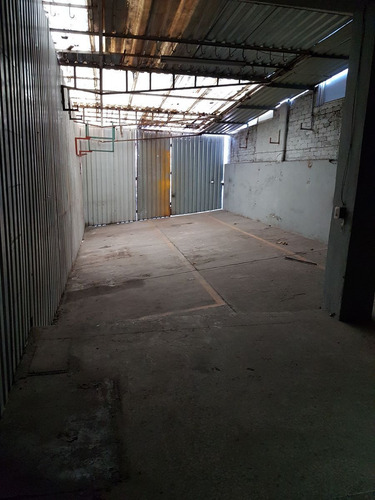 Bodega Industrial, Comercial Con Oficinas En Atizapán