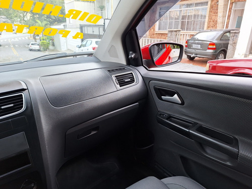 Volkswagen Fox 1.0 MI 8V FLEX 4P MANUAL
