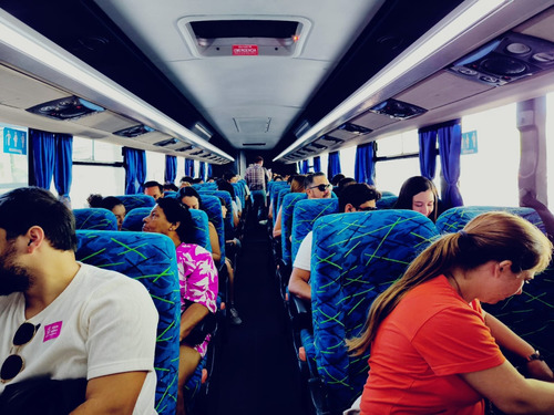Buses Y Combis Para Viajes Y Turismo