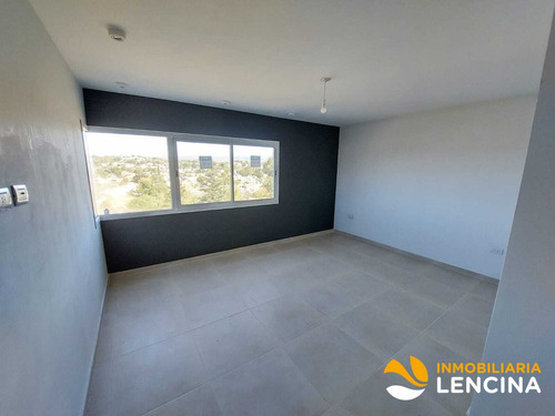 Imagen 10 de 18 de Casa En Venta - 3 Dormitorios - Becciu Carlos Paz