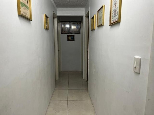 Imagen 4 de 13 de Apartamento En Venta En Caracas Terrazas De Guaicoco 23-9156