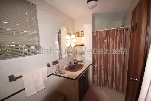 Casa En Venta La Colonia Tovar