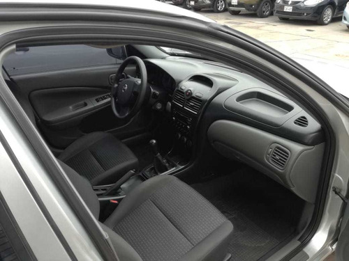 Vendo Nissan Almera Sedan Del 2010
